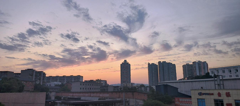 炎夏的云(图3)